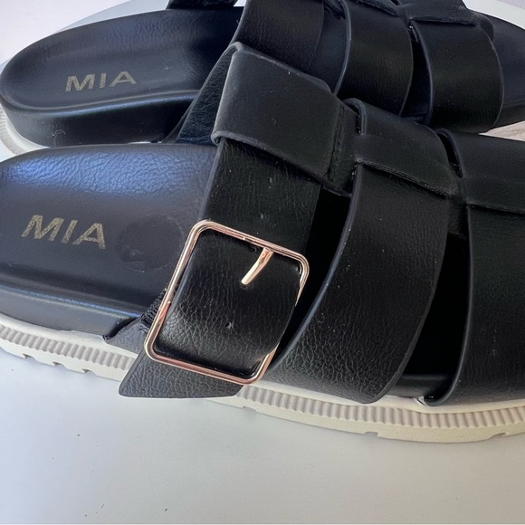 MIA Women's Gen Flat Sandals Black with white soles size 7.5 (true to size) - Picture 3 of 5